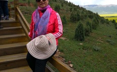 国内18岁女RAPPER老狼